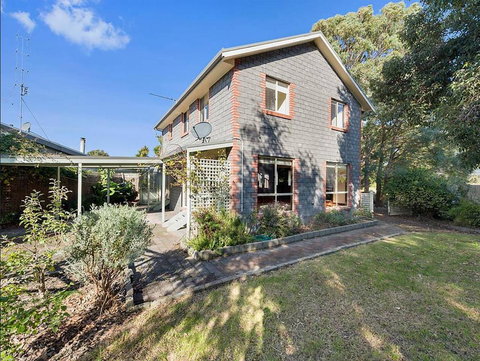 GUMS & ROSES - Family Home In The Heart Of Town. - Accommodation Brunswick Heads 1