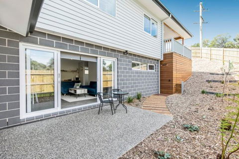 HALE KUPA Rye Beach House Spa Table Tennis - Accommodation Brunswick Heads 2