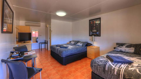 Halls Creek Motel - Accommodation Brunswick Heads 2