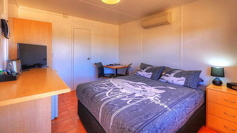 Halls Creek Motel - Accommodation Brunswick Heads 1