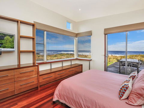 HEARN'S BEACHSIDE VILLA 9 - Accommodation Brunswick Heads 3