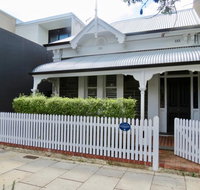 Heritage Luxury 3BR Cottage on Halifax - Accommodation Brunswick Heads