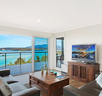 Hillcrest Views of Wagonga - Accommodation Brunswick Heads