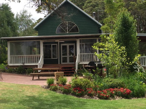 Hillview Chalet - Accommodation Brunswick Heads 0