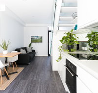 Hip one-bedroom house in inner Sydney - Accommodation Brunswick Heads