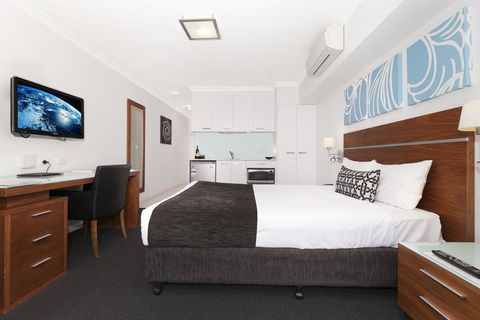 Hotel Chino - Accommodation Brunswick Heads 1