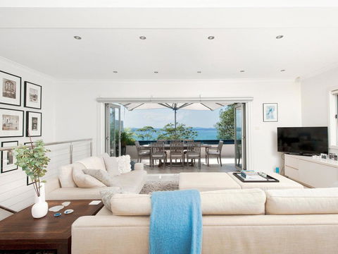 Jacaranda Blue @ Corlette - Accommodation Brunswick Heads 0