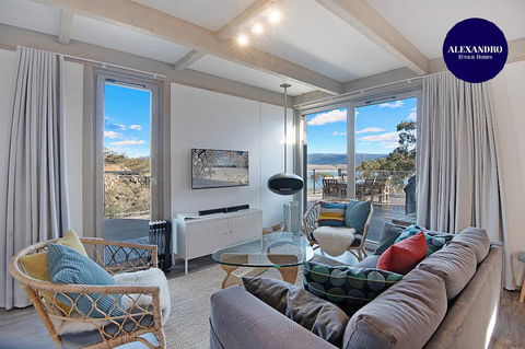 JINDY HOUSE BRAND NEW And STYLISH AMAZING VIEWS - Accommodation Brunswick Heads 0