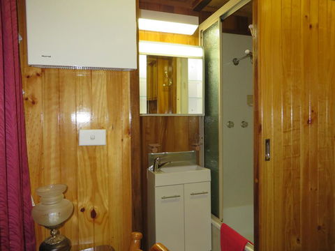 Karelia Alpine Lodge - Accommodation Brunswick Heads 3