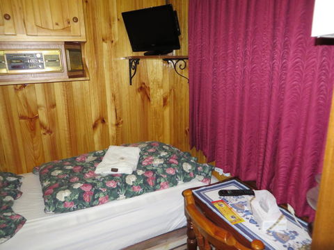 Karelia Alpine Lodge - Accommodation Brunswick Heads 2