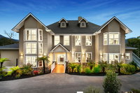 Kerami Manor  Day Spa