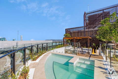 KOZYGURU FORTITUDE VALLEY HOLIDAY STYLE 2 BED APT FREE PARKING QFV211-1601 - Accommodation Brunswick Heads 2