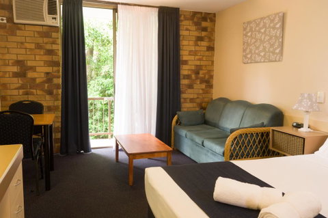 Lancaster Court Motel - Accommodation Brunswick Heads 1