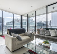 LIGHT AIRY SPACIOUS QUEENS ROAD APARTMENT - Accommodation Brunswick Heads