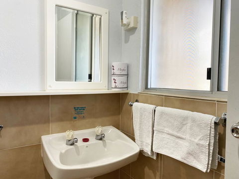 Limestone Coast Tourist Park - Accommodation Brunswick Heads 0
