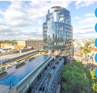 Luxurious Apartment at St Kilda Free Parking Netflix Wine WiFi Spotify - Accommodation Brunswick Heads