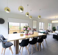 Luxury 9 BRM house in Melbourne - Accommodation Brunswick Heads