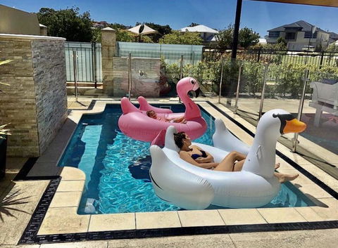 LUXURY VILLA W POOL & SPAS - Accommodation Brunswick Heads 1