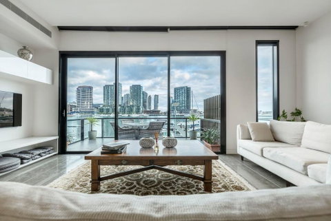 Luxury Waterfront 4BDR Townhouse With Amazing Views - Accommodation Brunswick Heads 0