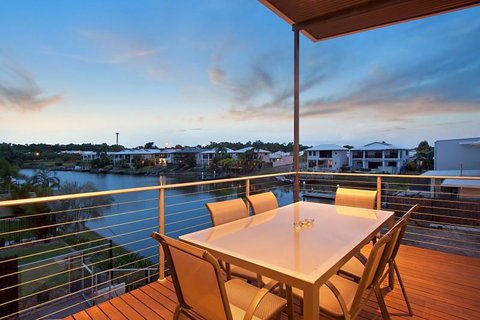 Marina Views Townhouse - Accommodation Brunswick Heads 1