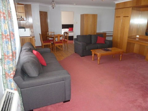 McNevins Warwick Motel - Accommodation Brunswick Heads 1