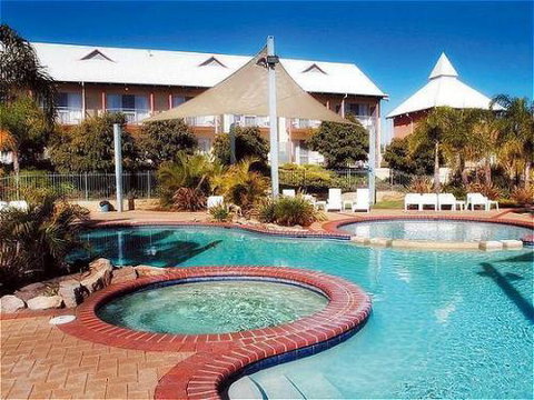 Mercure Bunbury Sanctuary Golf Resort - Accommodation Brunswick Heads 3