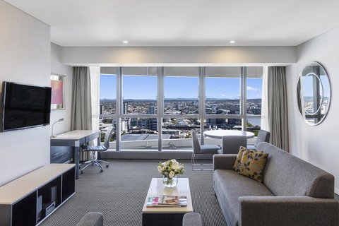 Meriton Suites Herschel Street - Accommodation Brunswick Heads 0