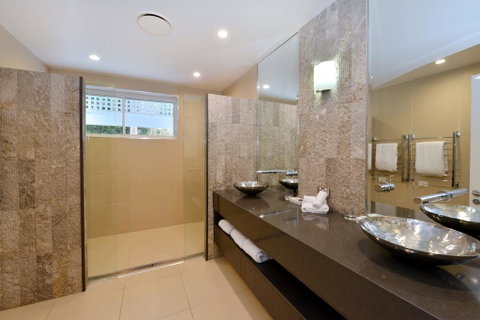 Mirage Luxury Villas - Accommodation Brunswick Heads 3