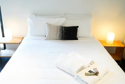 Modern 2 Bedroom Apartment With City Views - Accommodation Brunswick Heads 2