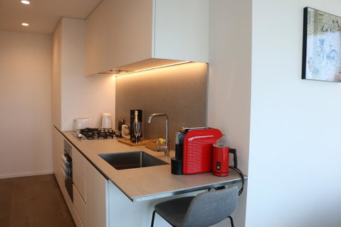 Modern 2BR 2BT Apt With Stunning Ocean Views, Netflix, Gym Pool And Wine - Accommodation Brunswick Heads 2