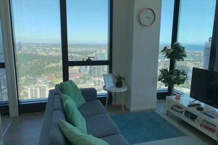 Modern 2BR 2BT Apt With Stunning Ocean Views, Netflix, Gym Pool And Wine - Accommodation Brunswick Heads 1