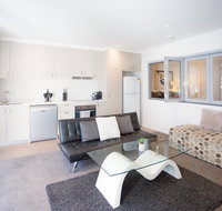 Modern Executive Apartment  Braddon 1BR Wine Wifi Secure Parking Canberra - Accommodation Brunswick Heads