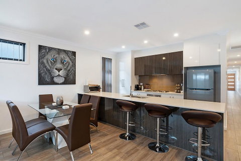 Modern Luxury At Christies Beach - Accommodation Brunswick Heads 1