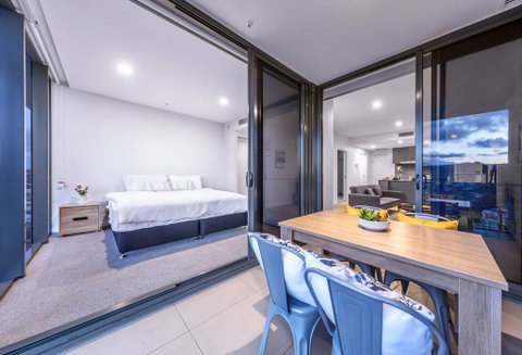 Modern, Carefree Living Style APT In Toowong&View - Accommodation Brunswick Heads 2