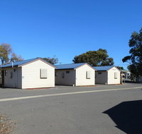 Moonta Bay Cabins - Accommodation Brunswick Heads