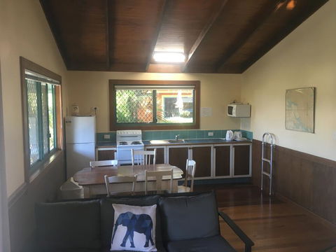 Moore Park Beach Huts - Accommodation Brunswick Heads 2