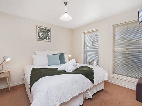MOYNE VIEWS NO. 2 - Accommodation Brunswick Heads 0