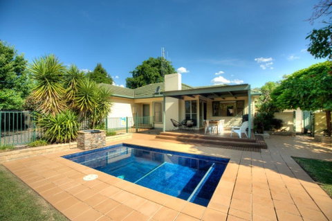 Murray House - Accommodation Brunswick Heads 0