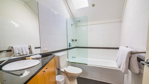Dowler Apartments Subiaco - Accommodation Brunswick Heads 11
