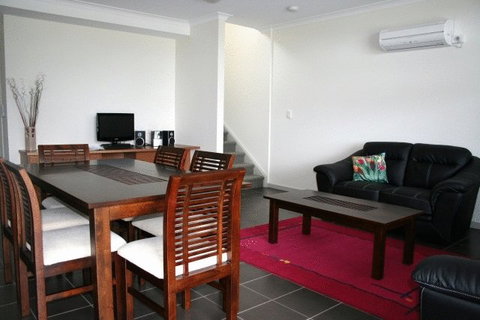 Cosy Corner Sea View Apartments - Accommodation Brunswick Heads 6