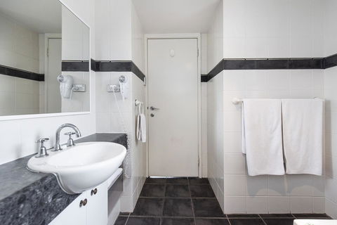 Subiaco Village 20 - Accommodation Brunswick Heads 14