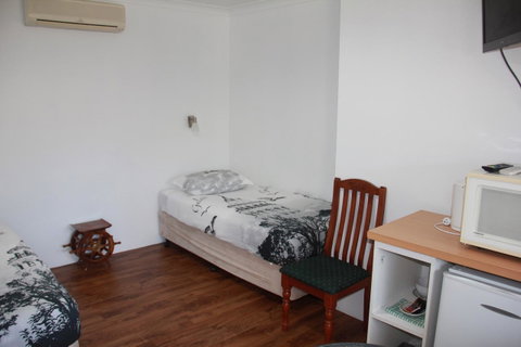 Busselton Ithaca Motel - Accommodation Brunswick Heads 40
