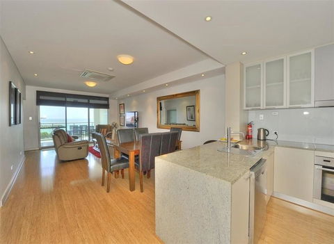 Nautica Residences Mandurah - Accommodation Brunswick Heads 6