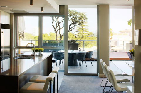 Claremont Quarter Luxury Apartment - Accommodation Brunswick Heads 0