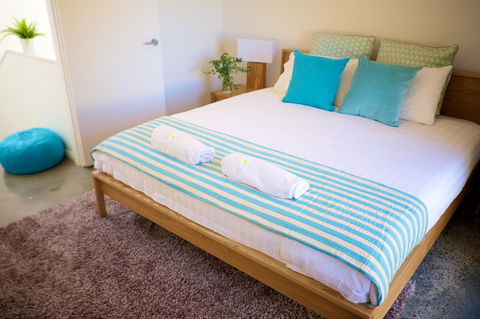 Cottesloe Artist's Beach Retreat - Accommodation Brunswick Heads 13