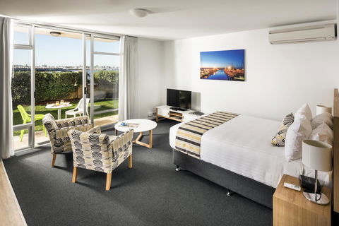 Be. Fremantle - Accommodation Brunswick Heads 5
