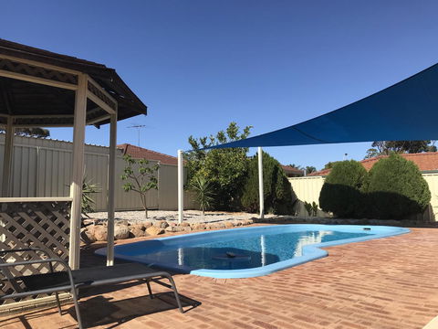 Blue Lake Family Retreat - Accommodation Brunswick Heads 4