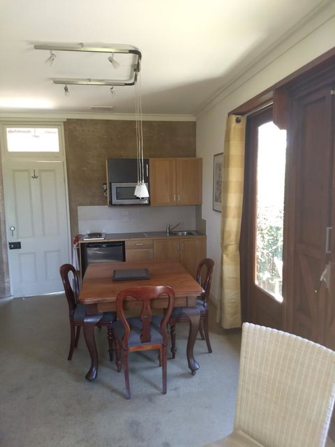 Hotham Ridge Estate - Accommodation Brunswick Heads 12