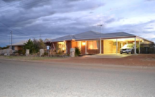 Leeman WA Accommodation Brunswick Heads
