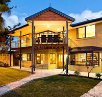 Mullaloo Beachfront Retreat - Accommodation Brunswick Heads